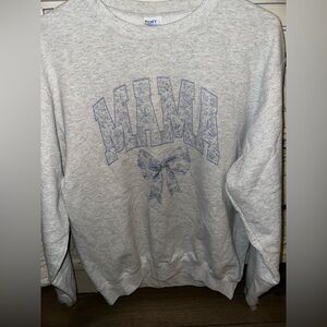 Gray 'MAMA' Sweatshirt with Bow Design